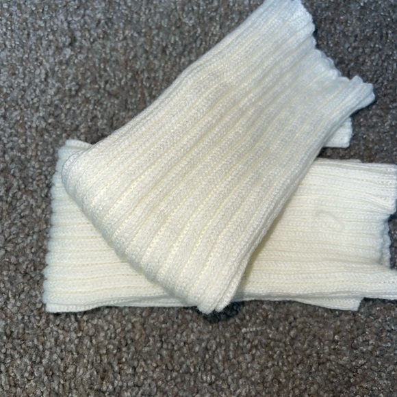 White Ribbed Leg Warmers - Picture 4 of 5
